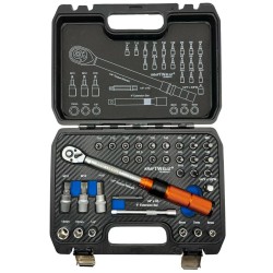 ДИНАМОМЕТРИЧЕН КЛЮЧ В КОМПЛЕКТ С АКСЕСОАРИ 32ЧАСТИ 1/4″ 5-25NM KRAFTWELLE